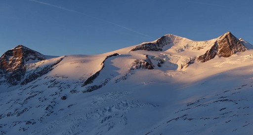 Ski mountaineering in the Venediger Group